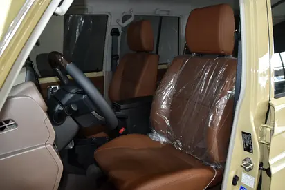 صورة 13 لـ 2026 Toyota LAND CRUISER 70 SERIES