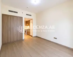 Large Terrace | Vacant | 6 Cheques
