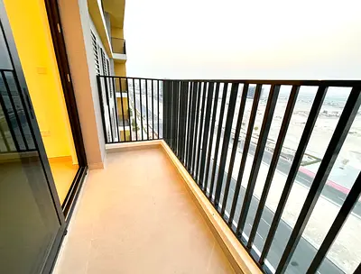 Ready to Move In | High Floor | 2BR + Balcony | 2 Baths