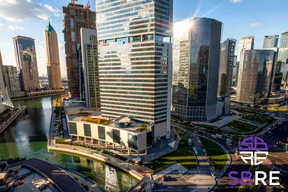 Modern Apartment | Prime Location | Spacious
