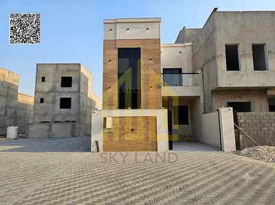 Townhouse for sale | 4 master bedrooms | Roof | Prime location in Al Zahia |