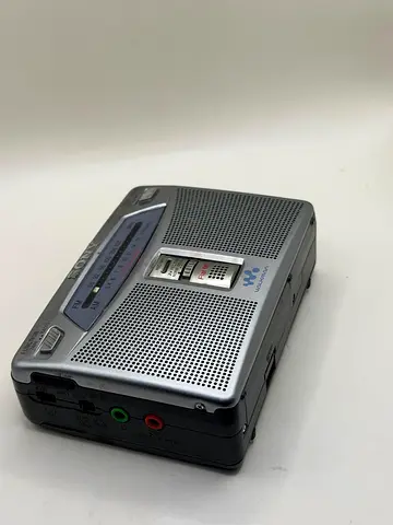 VINTAGE SONY WALKMAN WM-GX221 Portable Cassette Player