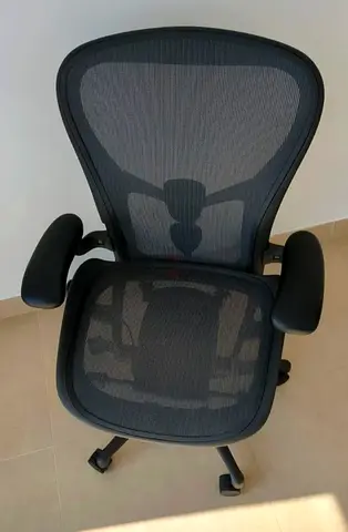 Remastered Version Herman miller chair fully options Excellent condition