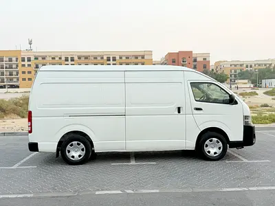 2015 Toyota HIACE 照片 4