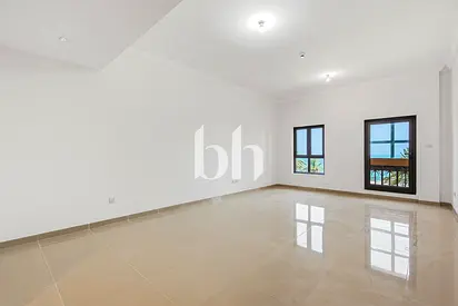 Elegant 2BR | Resort living with Beach Access