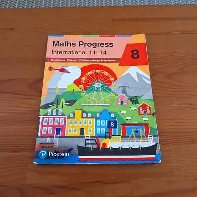 MATHS PROGRESS INTERNATIONAL 11-14 YEAR 8 BOOK