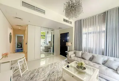 Single Row | Ready to Move In | Upgraded
