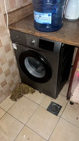Bosch front-load washing machine - good working condition