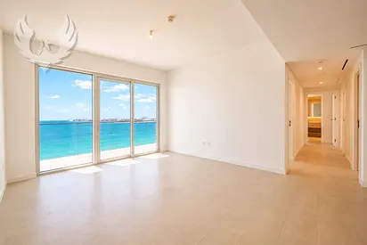 Stunning Sea view | Premier Beachfront Living