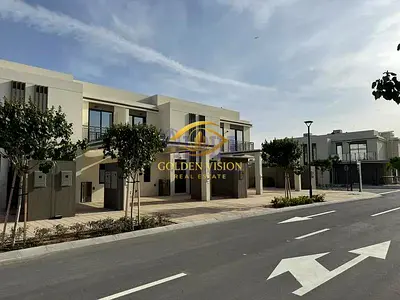 Hot Deal | Luxury 2BR Townhouse for rent | Island Living on Falcon Island!