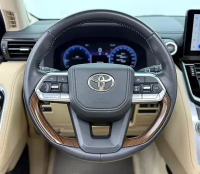 صورة 7 لـ 2025 Toyota LAND CRUISER