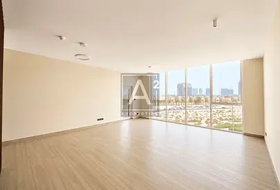 SPACIOUS BALCONY | READY TO MOVE | MODERN LIVING
