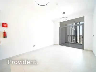 Modern Layout | Fitted Kitchen | Pool view