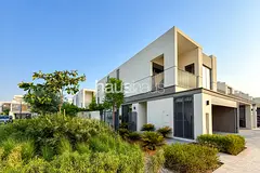 True corner unit | Larger plot | Genuine