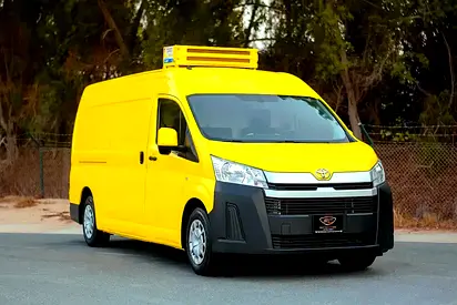 2020 Toyota HIACE — фото 2