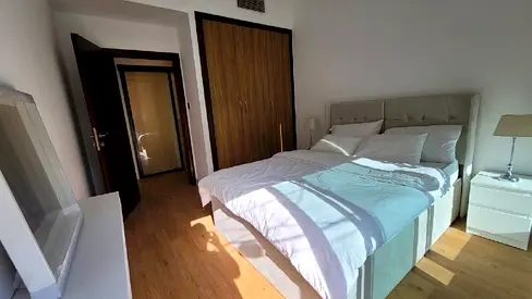 Furnished | Community View | Multiple Cheques
