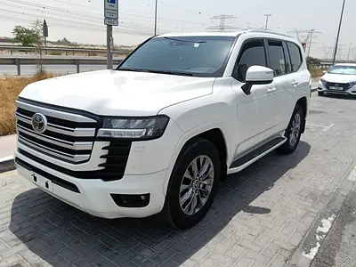2022 Toyota LAND CRUISER photo 6