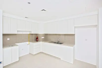 Vacant Now | Open View | Multiple Cheques