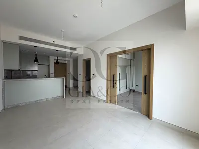Available Now | Vacant | High Floor