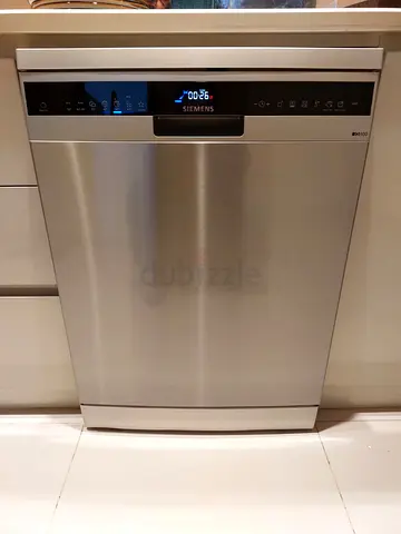 Siemens Iq500 WiFi Connected Model Dishwasher Almost Brand New Condition And Perfect working