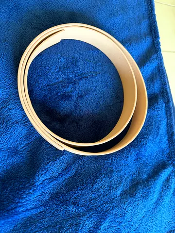 Beige leather belt - size adjustable, minimal design
