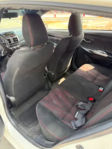 2016 Toyota YARIS — фото 11
