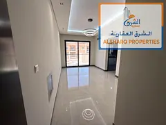 Second tenant - High-end finishes - Master bedroom - Balcony with open view - Central air conditioni