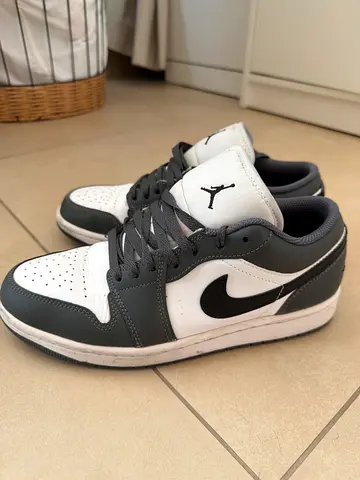 Nike Air Jordan 1 Low - White/Grey