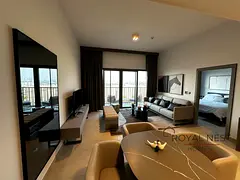 Big Layout | Mid Floor | Semi Closed Kitchen
