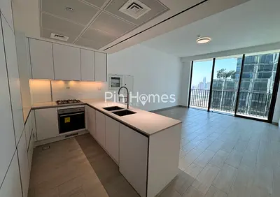 Skyline Views | Smart Home | Modern Layout