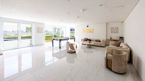 Autodrome view | High Floor | luxurious studio