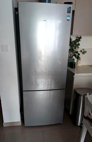 Siemens bottom Freezer Refrigerator