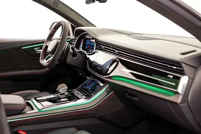 2021 AUDI RS Q8 照片 16