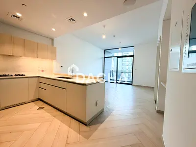 High Floor | Luscious Green View | Bright