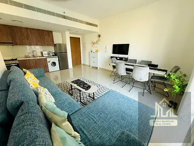 Elegant Furnished 1Br With Balcony Gym Parking Pool.