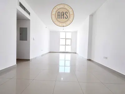 In prime location huge 2bhk with all amenities