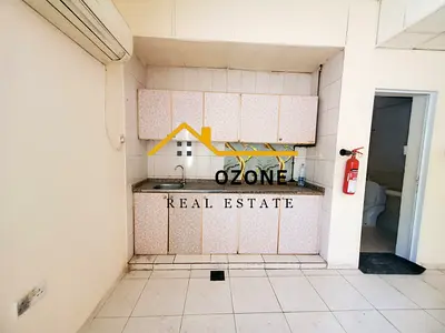 Lavish Studio Separate Kitchen || Neat And Clean Family Building || Near Madina Shopping Center