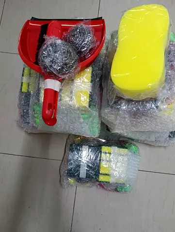 Household cleaning kit — dustpan, scrubbers and sponges (new, wrapped)
