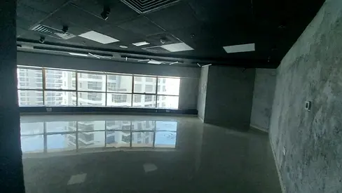 FITTED | NEAR TO METRO | READY TO MOVE