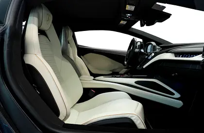 2025 Lamborghini REVUELTO photo 9