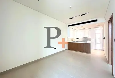 Pool View | Fitted Kitchen | Smart Home
