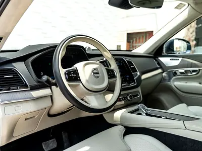 2024 Volvo XC90 — фото 8