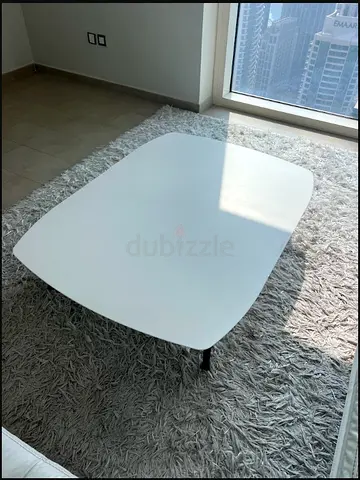 Modern beautiful white coffee table with wooden legs - great condition
