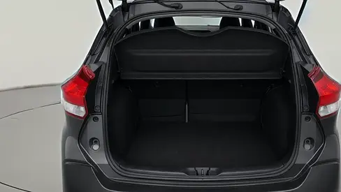 2020 Nissan KICKS photo 11