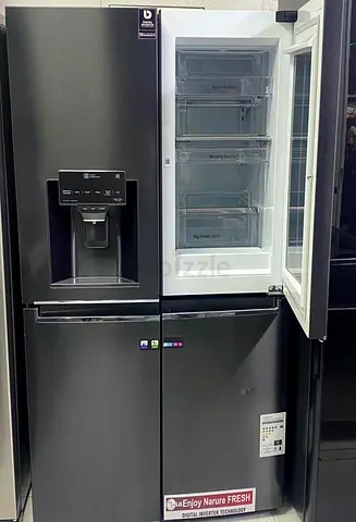 LG latest model 4 door refrigerator with water depanser and ice maker freestanding