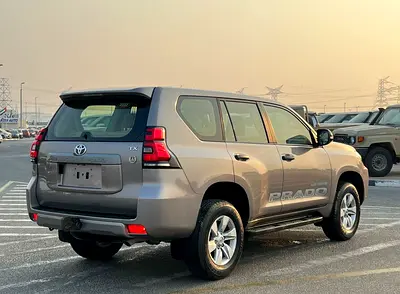 2022 Toyota PRADO photo 5