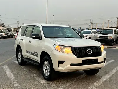2022 Toyota Prado TX 2.7L V4- AWD 4x4 - No accident  - 2 key Rear  Sensor -