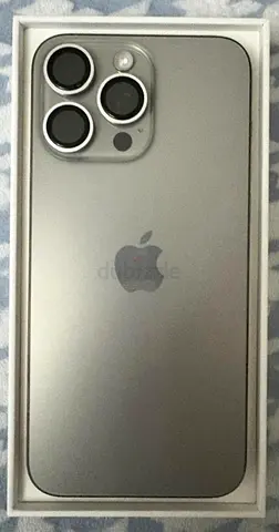 iPhone 15 Pro Max 256GB - Silver (Good condition, original box) it was spare phone very rear to use