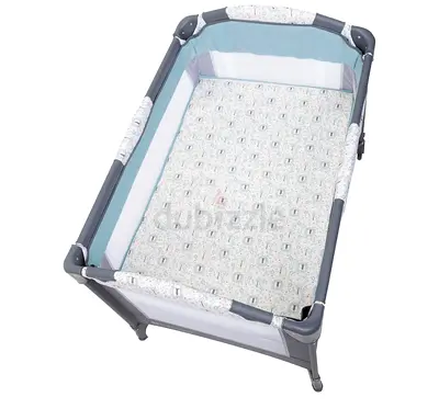 Crib / Portable baby playpen in great condition
