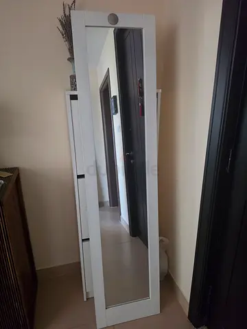 White IKEA freestanding full-length mirror in excellent condition